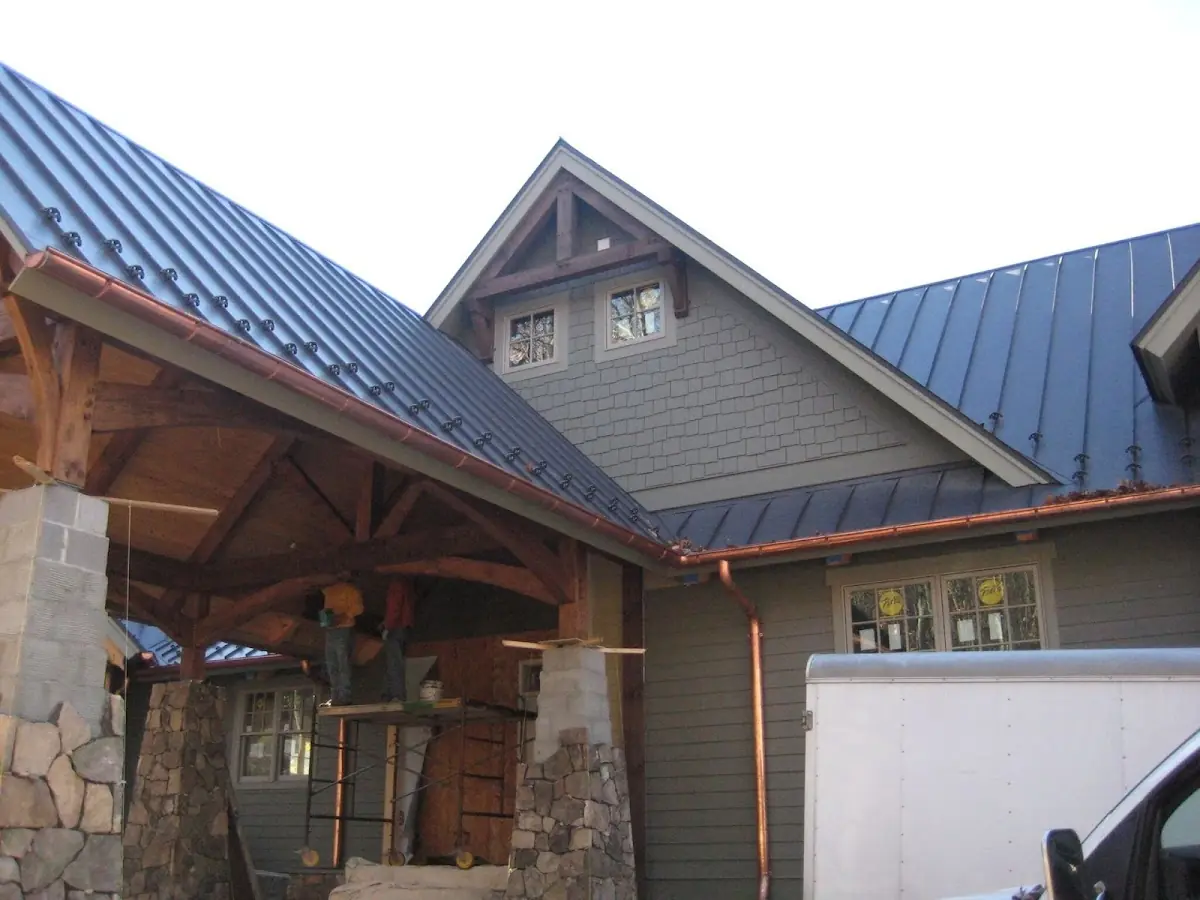Craftsman Roofing team delivering quality roofing work in Marietta